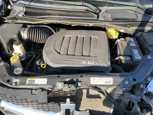 2015 DODGE GRAND CARAVAN SE  