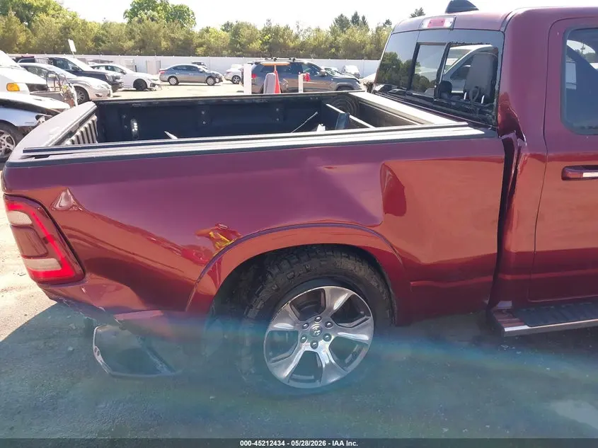 2019 RAM 1500 LARAMIE  4X4 6'4 BOX