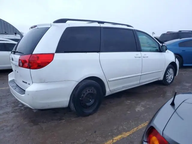 2010 TOYOTA SIENNA CE  
