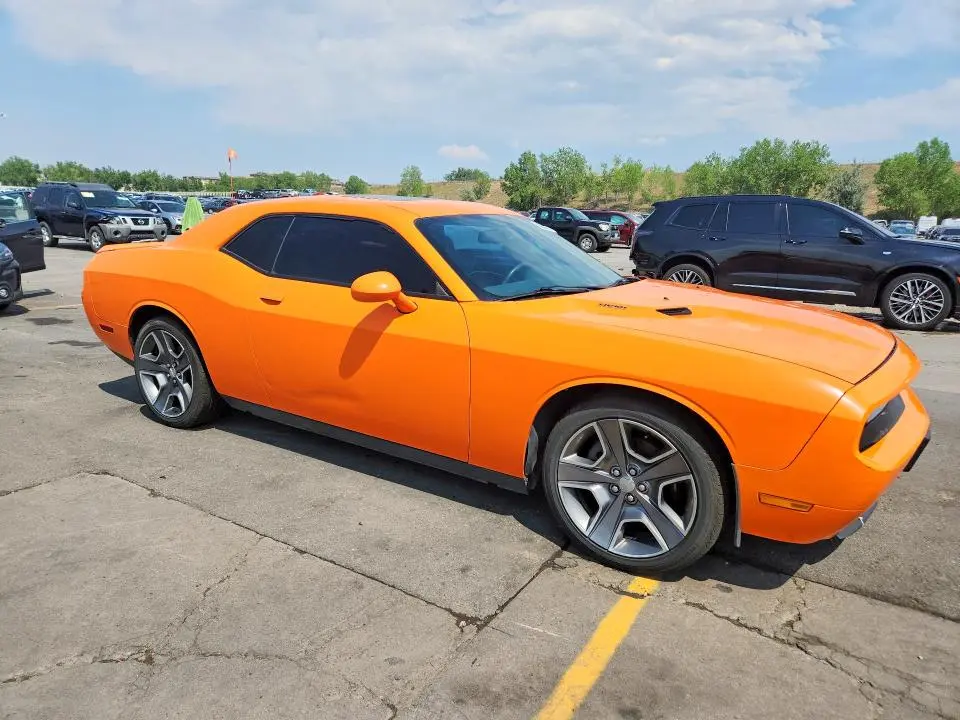 2012 DODGE CHALLENGER R/T  