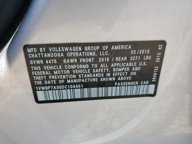 2013 VOLKSWAGEN PASSAT SE  
