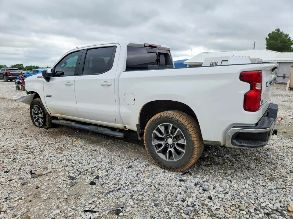 2021 CHEVROLET SILVERADO K1500 LT  