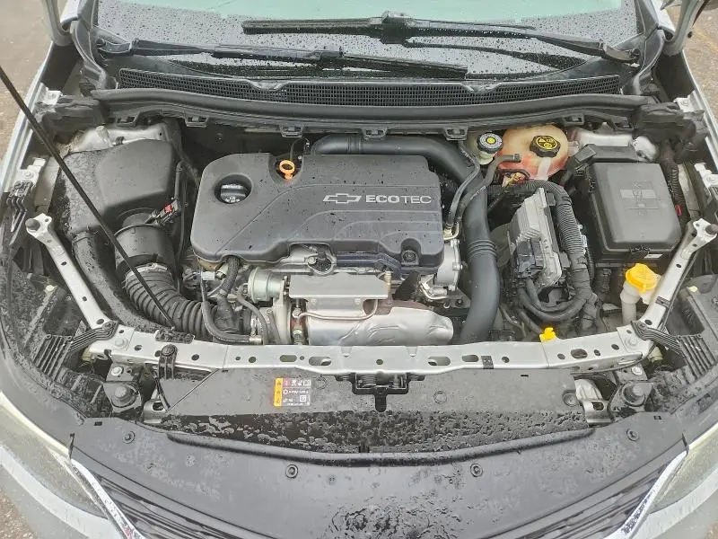 2017 CHEVROLET CRUZE LT  