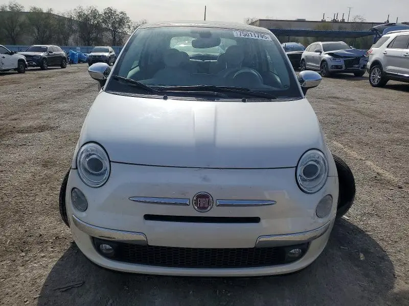 2017 FIAT 500 LOUNGE  
