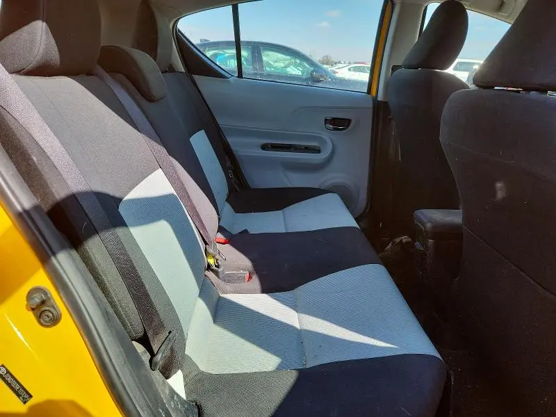 2014 TOYOTA PRIUS C TWO  