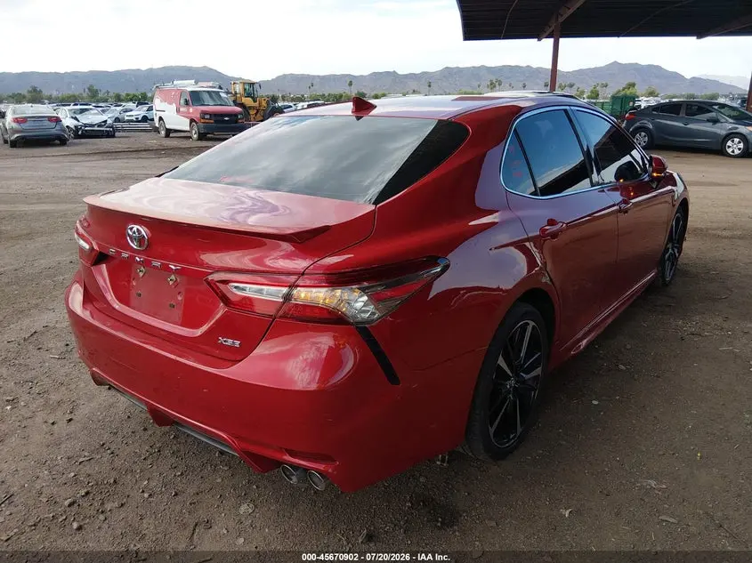 2019 TOYOTA CAMRY XSE