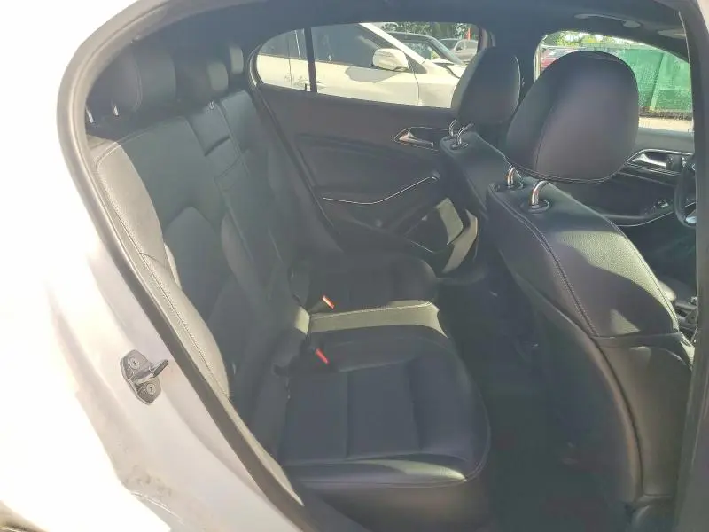 2018 MERCEDES-BENZ GLA 250  