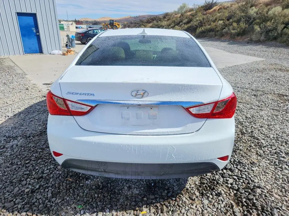 2014 HYUNDAI SONATA GLS  