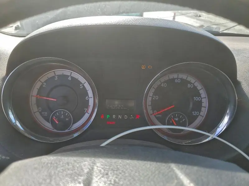 2012 DODGE GRAND CARAVAN SE  