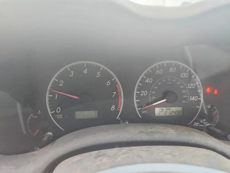 2010 TOYOTA COROLLA LE  