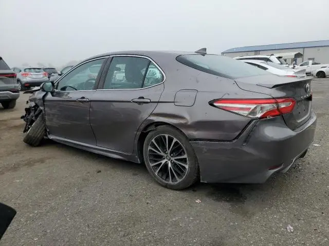 2019 TOYOTA CAMRY SE  