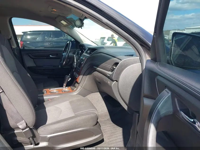 2013 CHEVROLET TRAVERSE 1LT