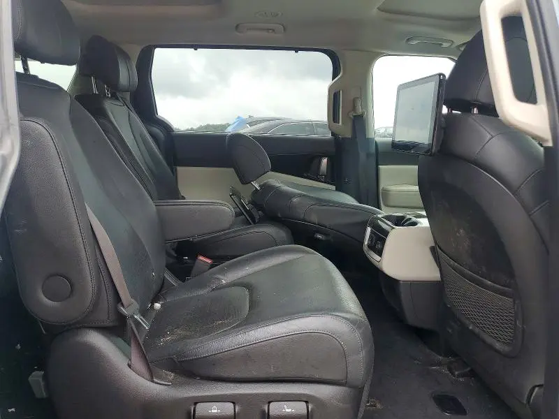 2022 KIA CARNIVAL SX PRESTIGE  