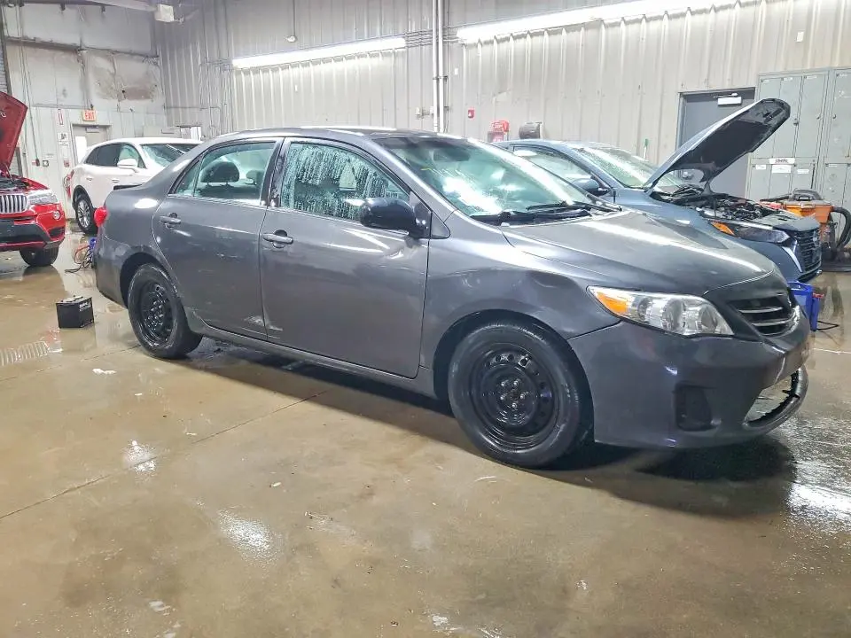 2013 TOYOTA COROLLA LE  