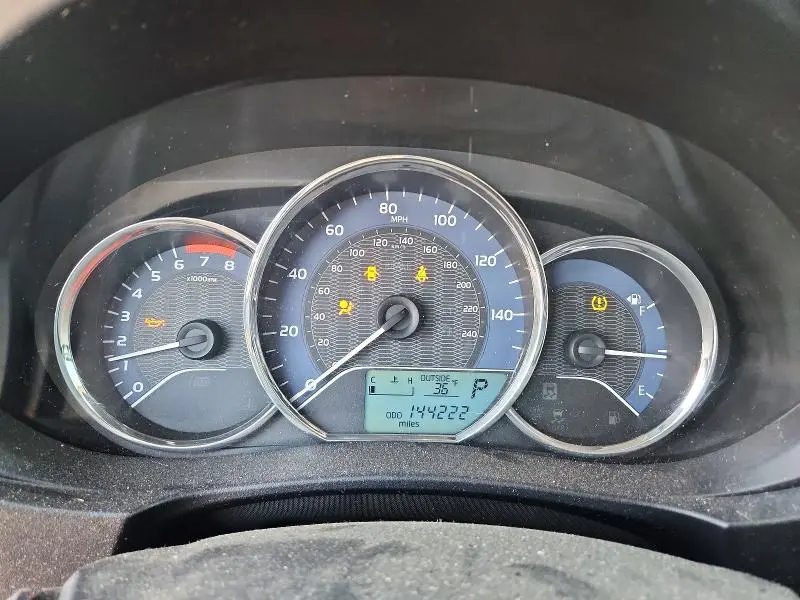 2015 TOYOTA COROLLA L  