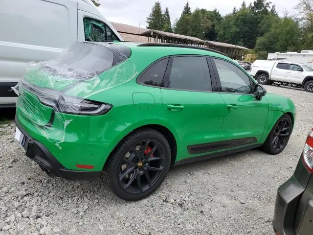 2023 PORSCHE MACAN GTS  