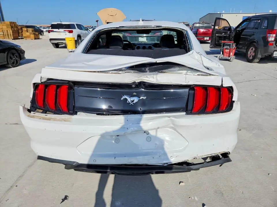 2022 FORD MUSTANG   