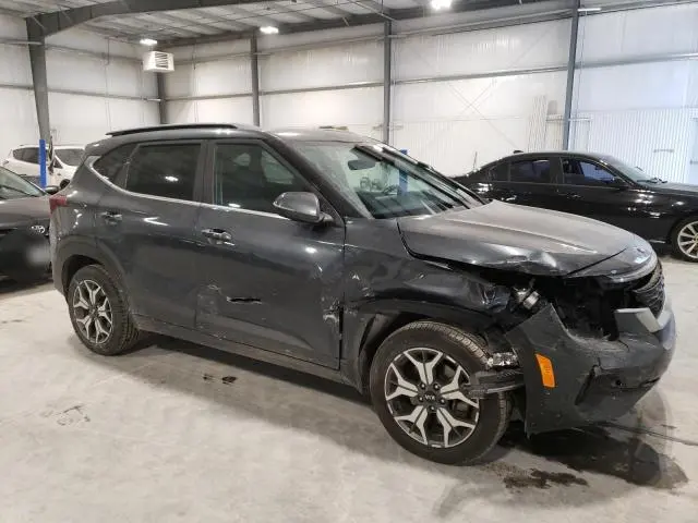 2021 KIA SELTOS EX  