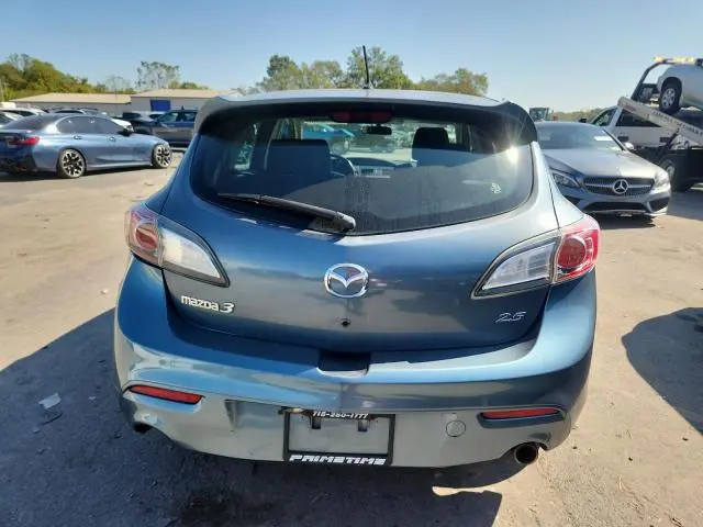 2011 MAZDA 3 S  