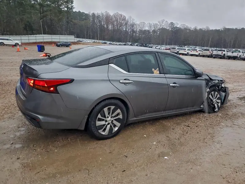 2021 NISSAN ALTIMA S  