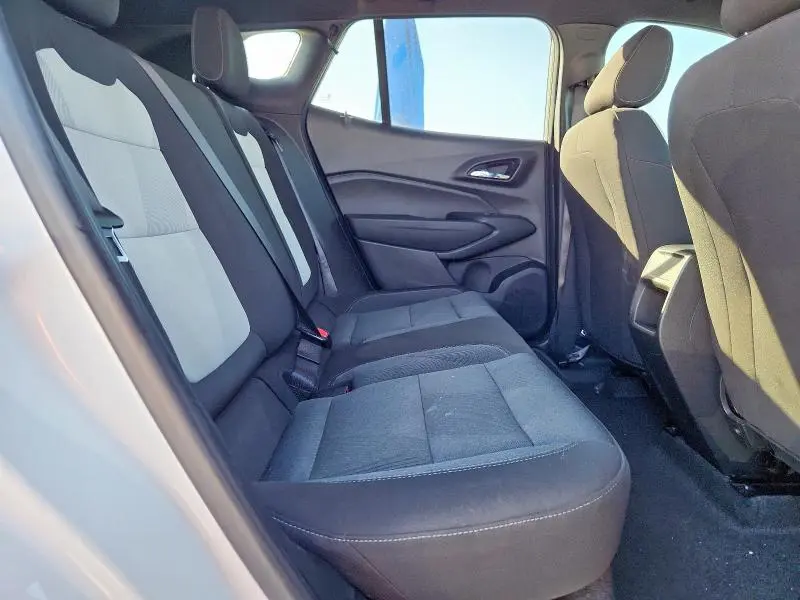 2025 CHEVROLET TRAX 1RS  