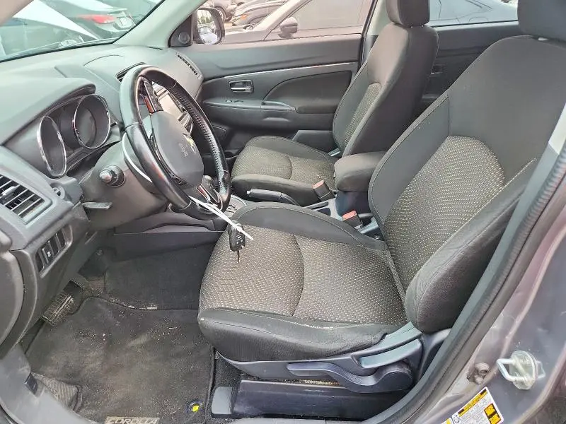 2016 MITSUBISHI RVR SE  