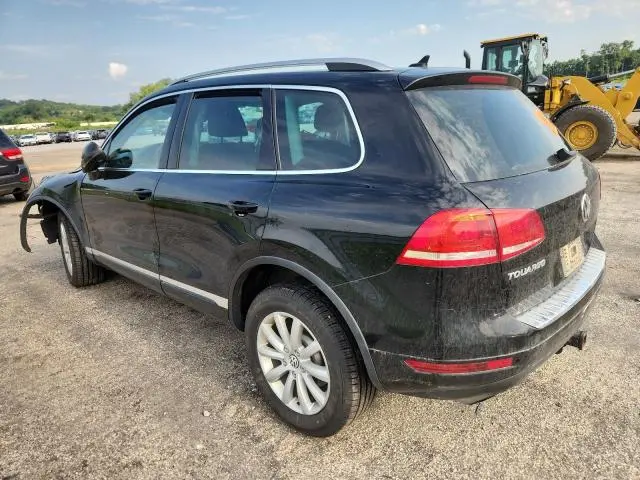 2011 VOLKSWAGEN TOUAREG V6