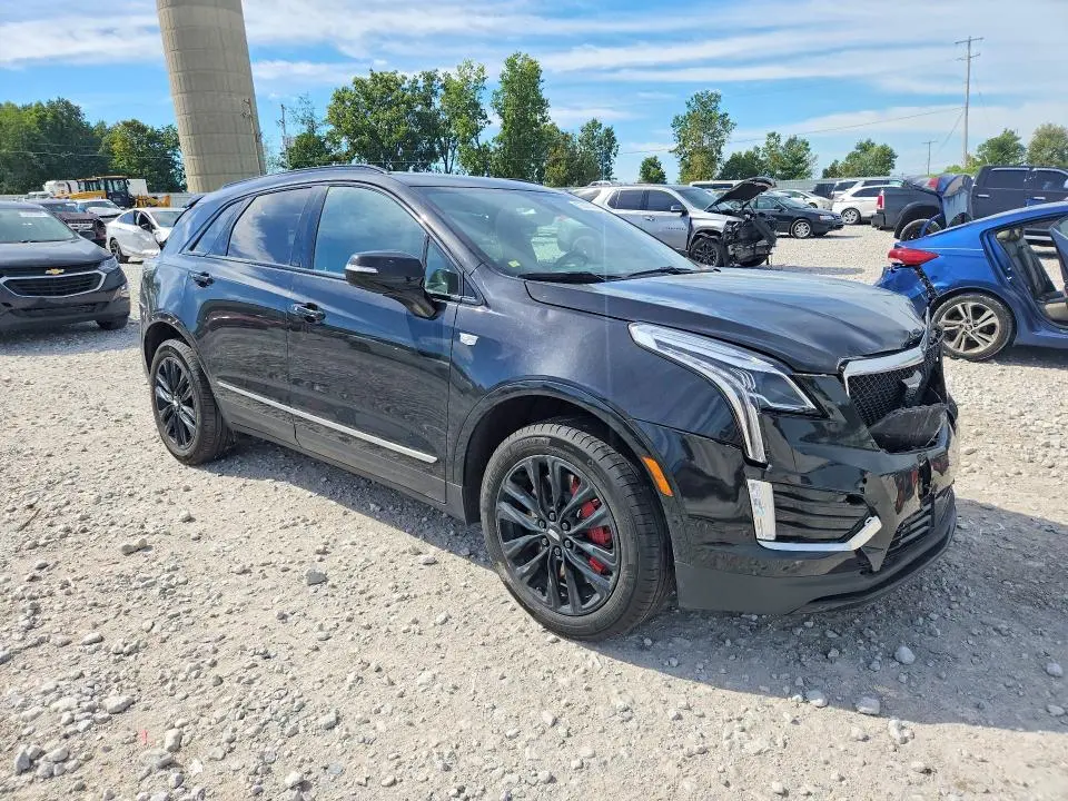 2023 CADILLAC XT5 SPORT  