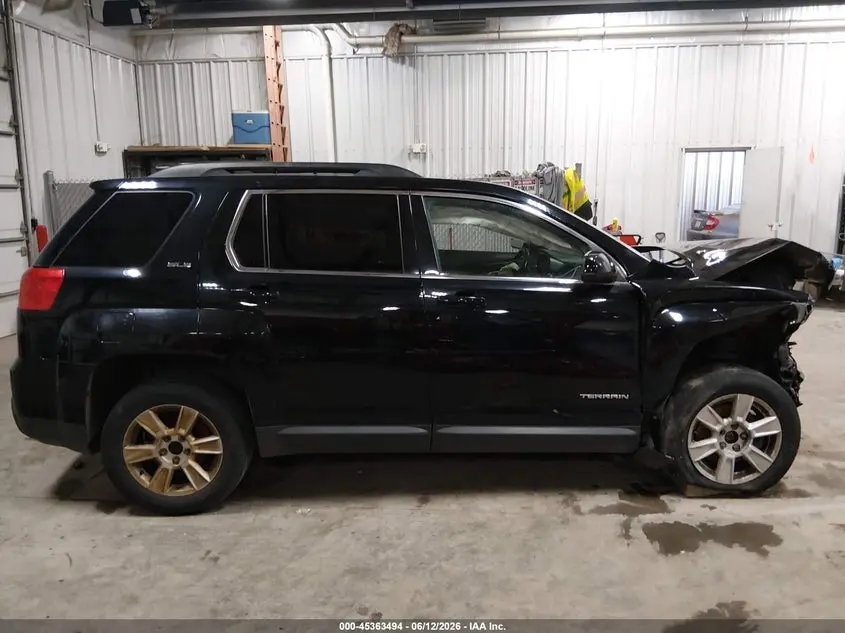 2013 GMC TERRAIN SLE-2