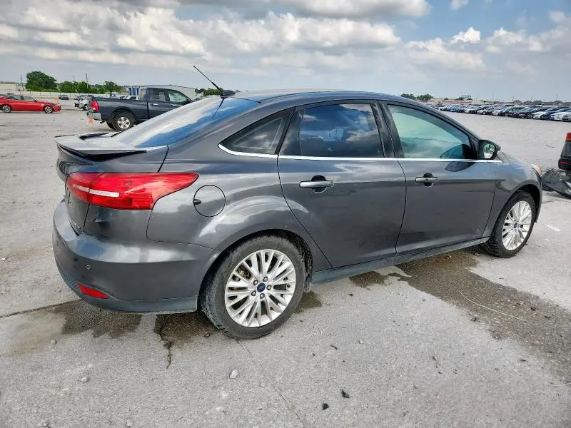 2015 FORD FOCUS TITANIUM  