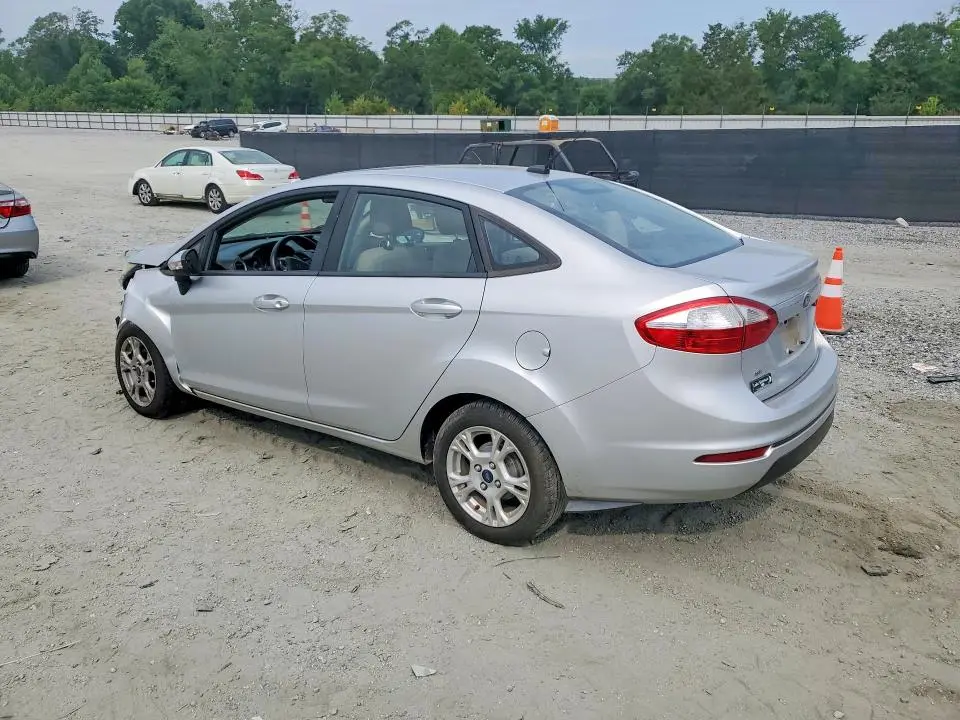2016 FORD FIESTA SE  