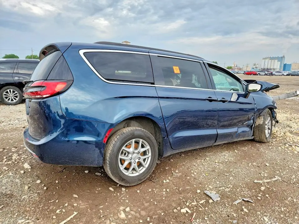 2021 CHRYSLER PACIFICA TOURING  
