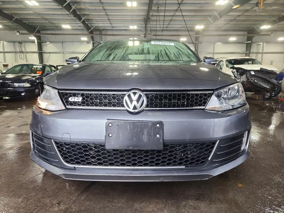 2012 VOLKSWAGEN JETTA GLI  