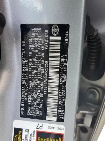 2016 TOYOTA CAMRY LE  