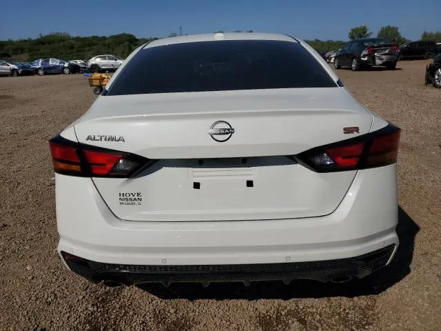 2024 NISSAN ALTIMA SR  