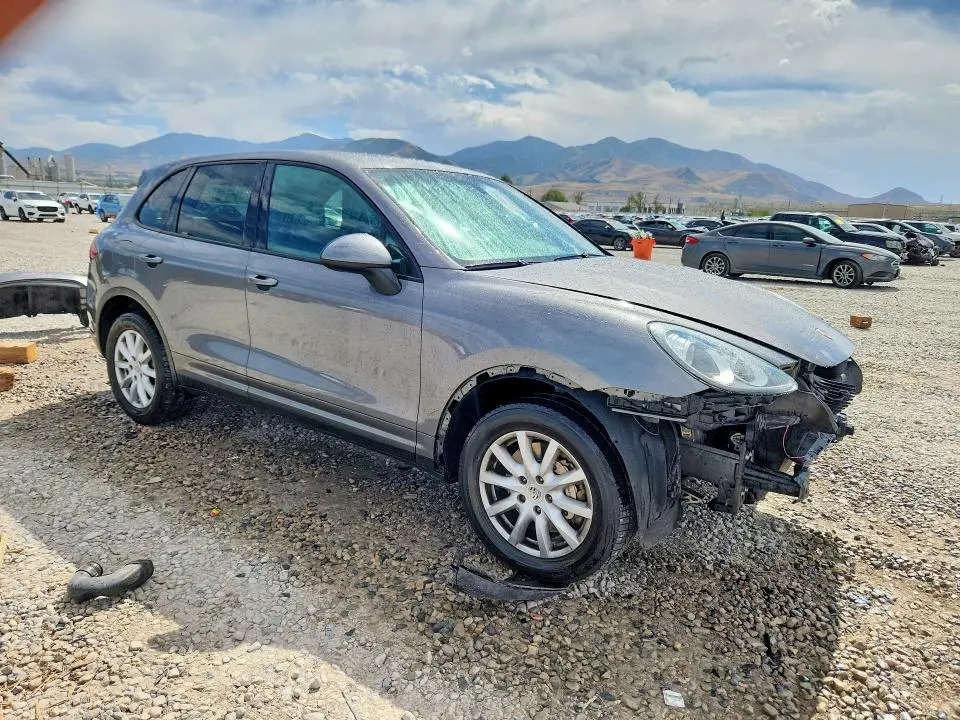 2011 PORSCHE CAYENNE S  