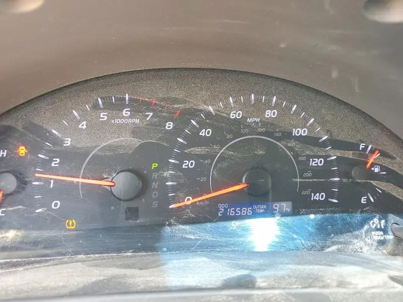 2010 TOYOTA CAMRY LE  