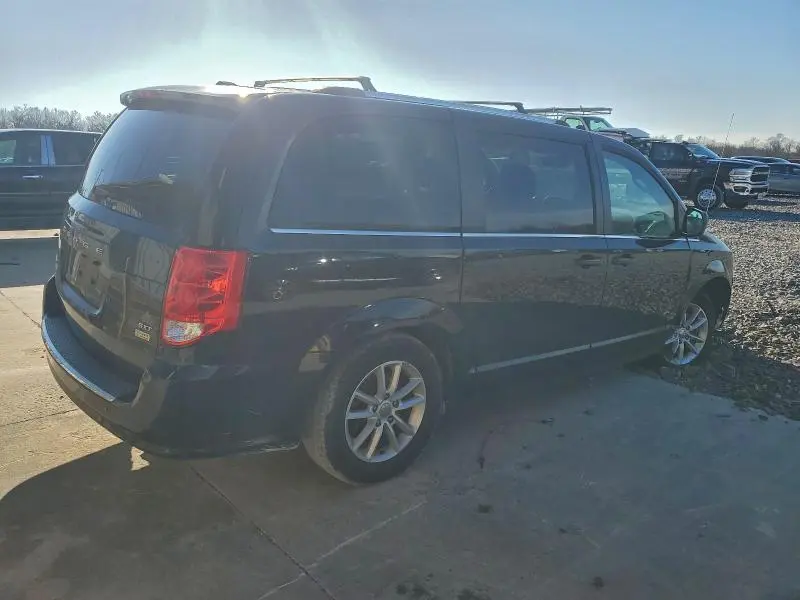 2018 DODGE GRAND CARAVAN SXT  