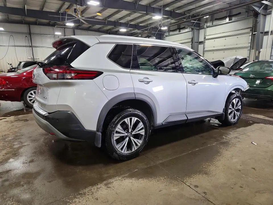 2021 NISSAN ROGUE SV  