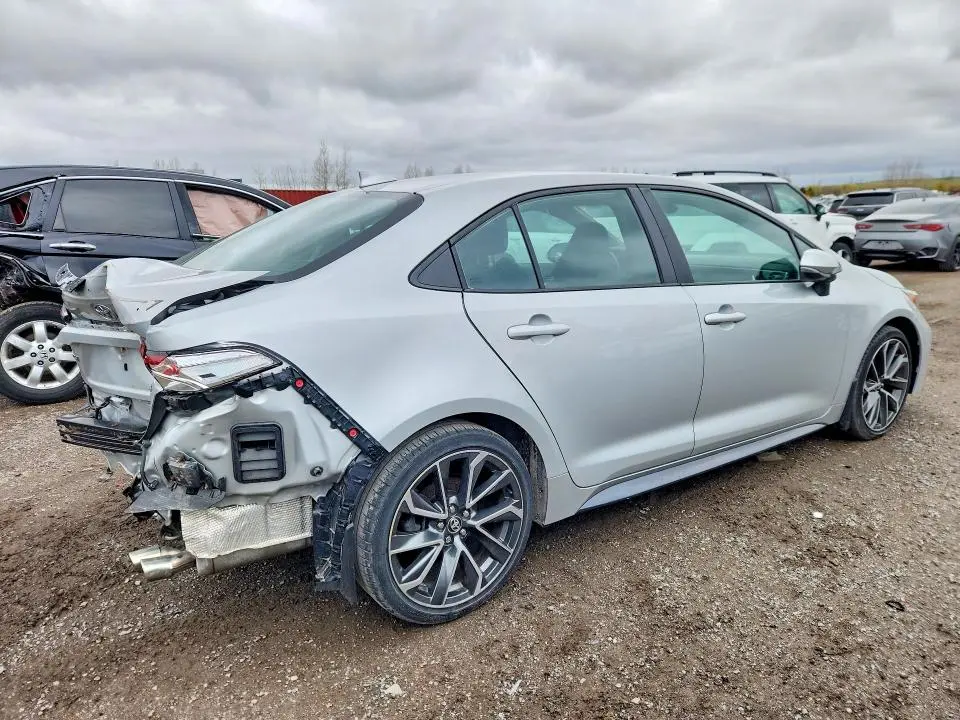 2022 TOYOTA COROLLA SE  