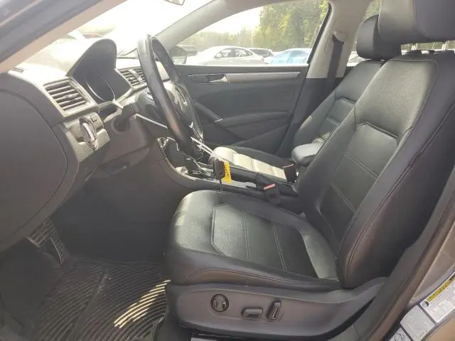 2018 VOLKSWAGEN PASSAT S  