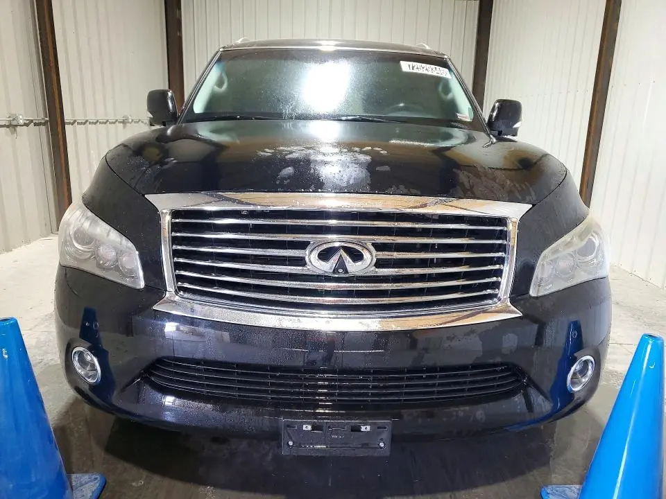 2011 INFINITI QX56 BASE  