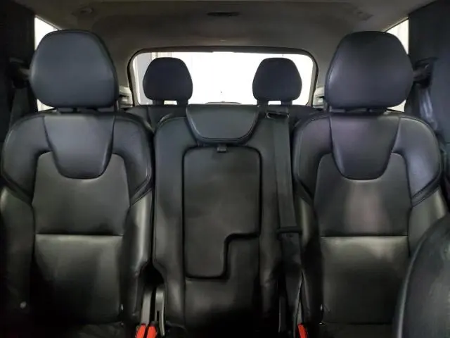 2016 VOLVO XC90 T6  