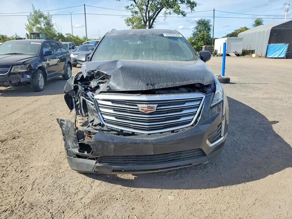 2017 CADILLAC XT5   