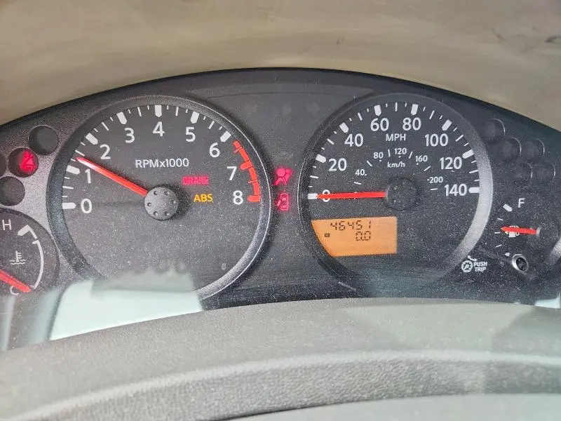 2010 NISSAN FRONTIER XE  