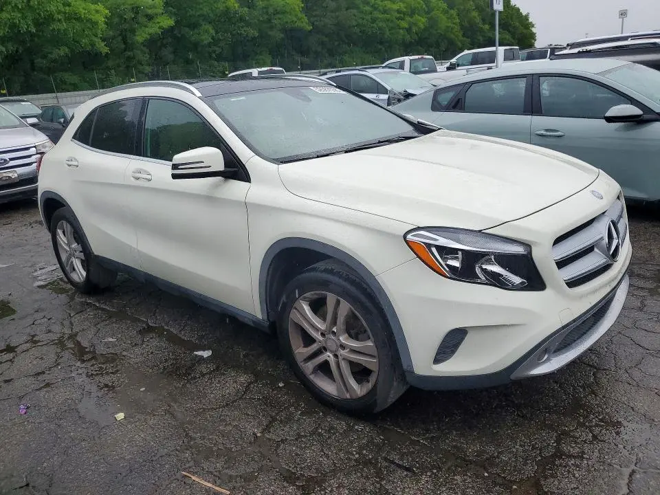 2016 MERCEDES-BENZ GLA 250  