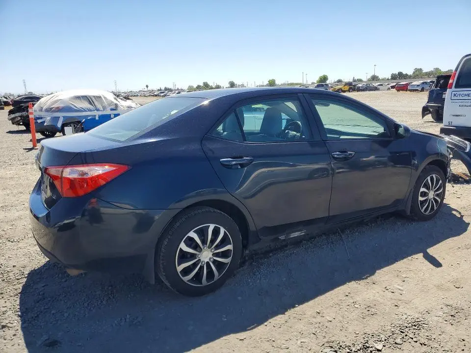 2018 TOYOTA COROLLA LE  