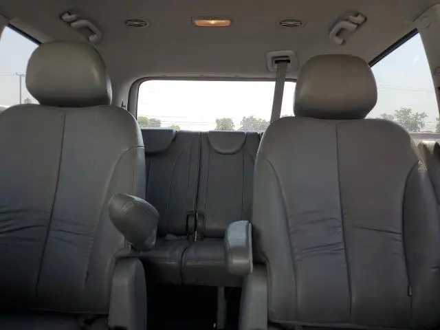 2012 KIA SEDONA EX  
