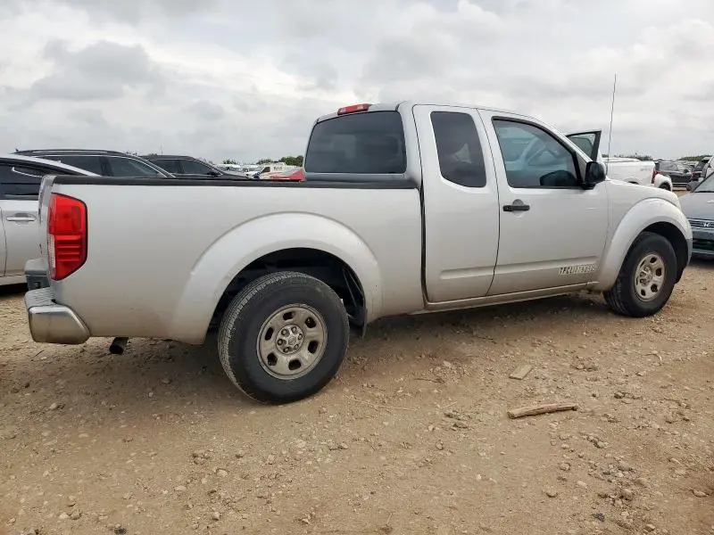 2012 NISSAN FRONTIER S  