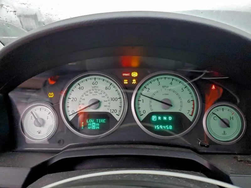 2010 CHRYSLER TOWN & COUNTRY TOURING PLUS  